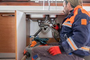 Bostanci Lavabo Tikali Boru Açma